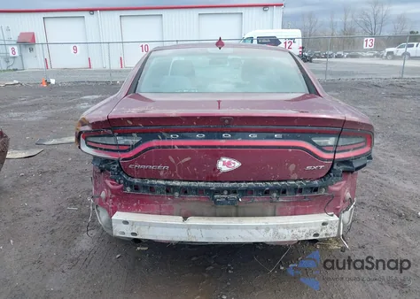 2018 Dodge Charger Sxt Plus Rwd z USA, uszkodzony, nr VIN 2C3CDXHG2JH169272